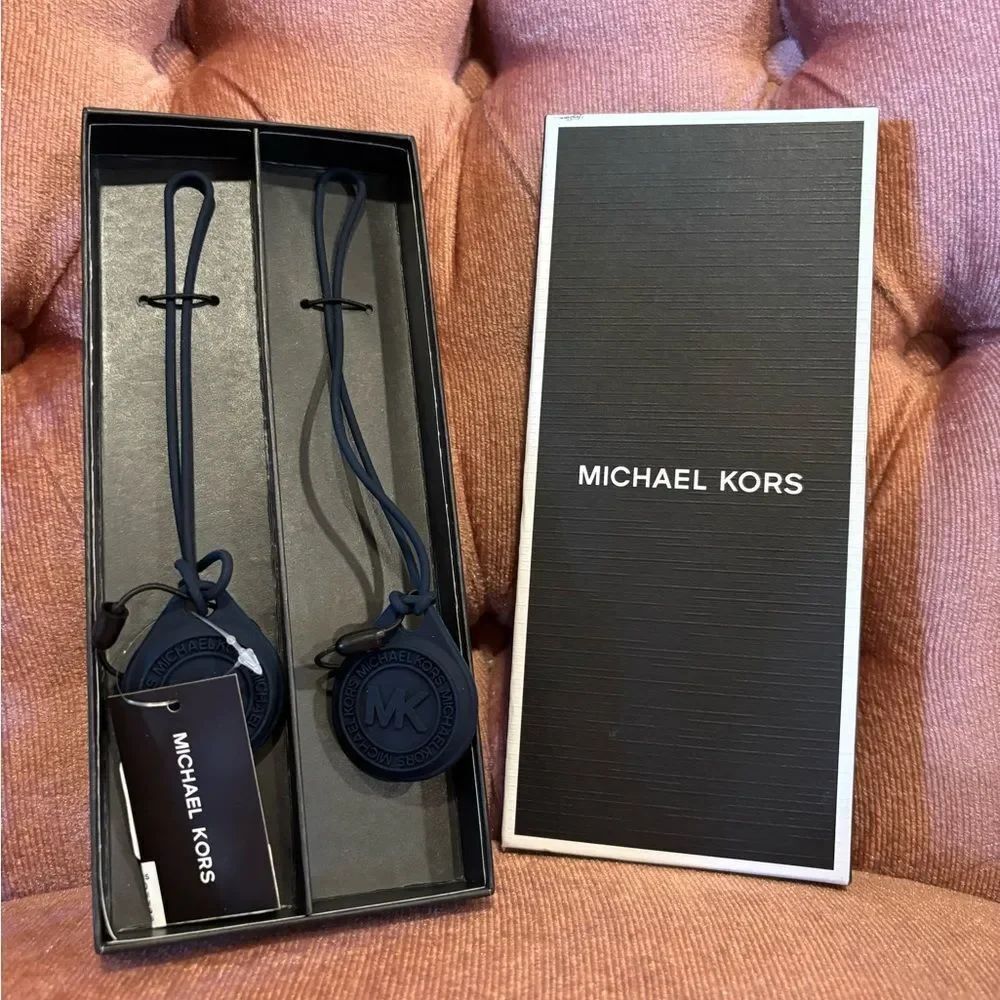 Michael Kors Navy AirTag Holder Set of 2 | MK Silicone Luggage Tags NIB